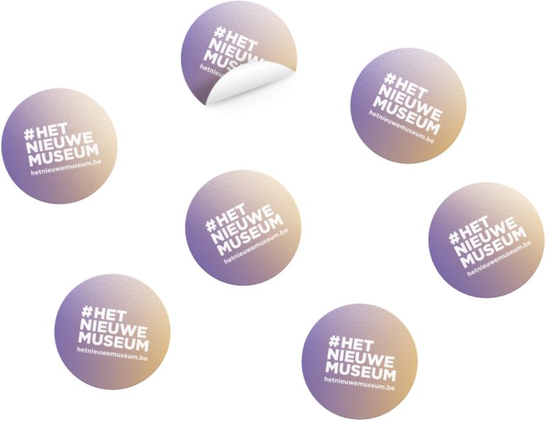 KMSKA stickers. sociale media, logo ontwerp, hashtag, Instagramcampagne, sociale mediacampagne, huisstijl, visuele identiteit.