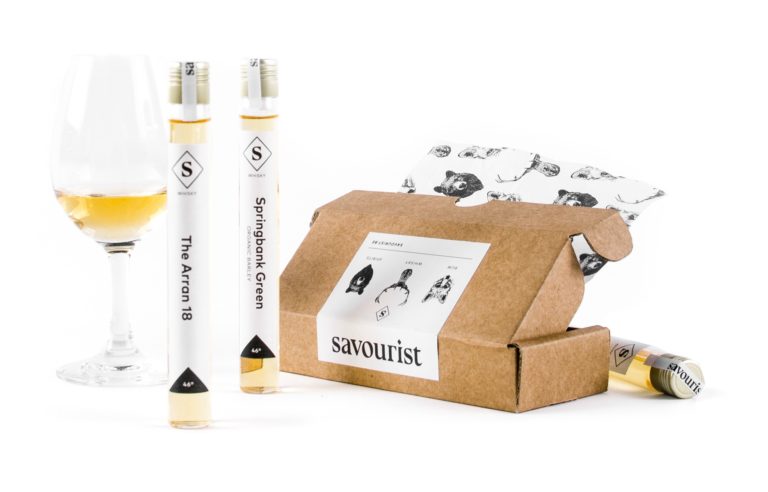 Savourist verpakking. branded packaging, verpakkingsontwerp, illustratie, productontwerp, fotografie, studiofotografie, merkidentiteit, huisstijl, visuele identiteit